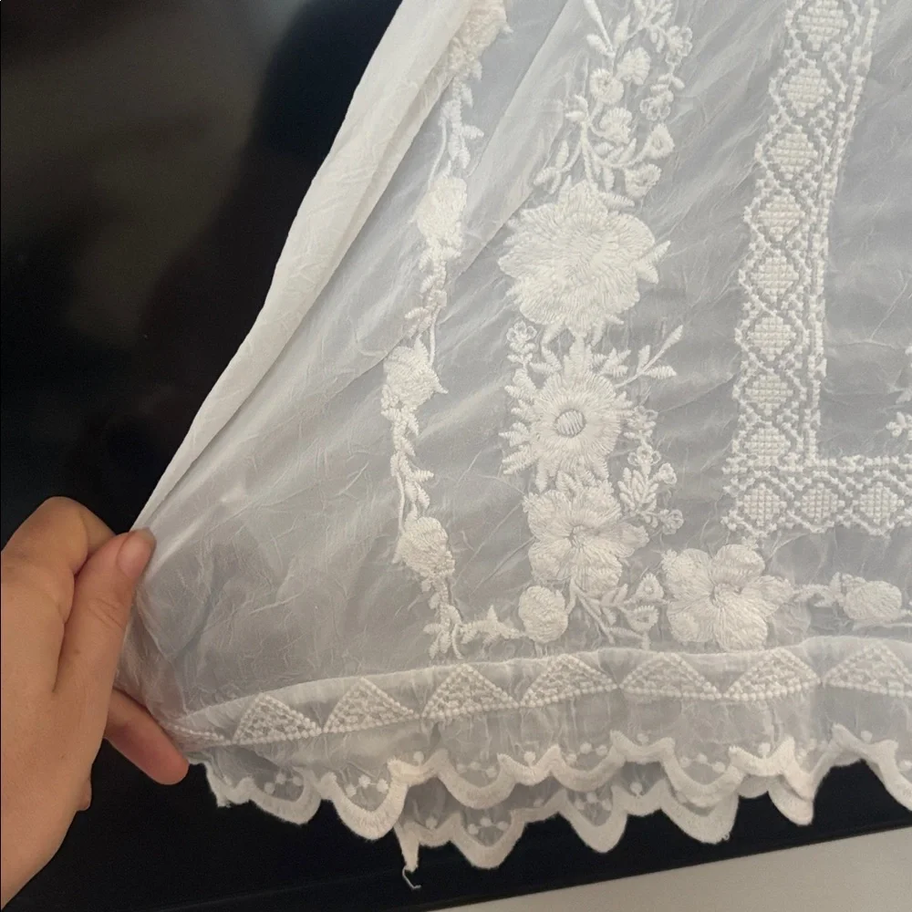 Johnny Was White Sheer Embroidered Tunic - Picture 3 of 10